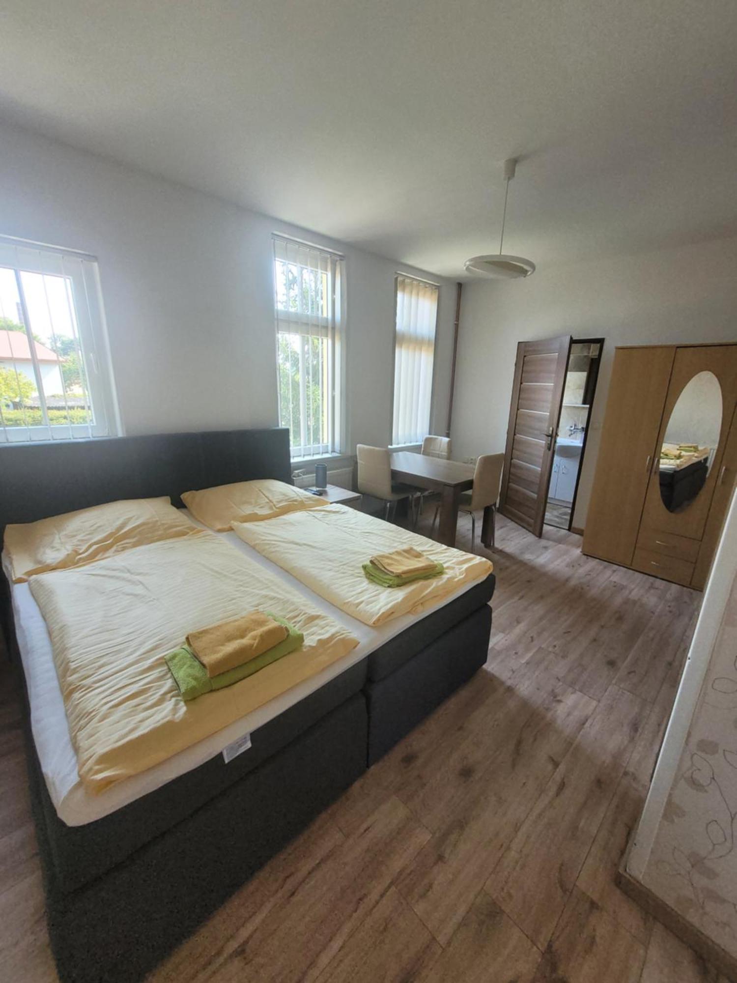 Penzion Jungmannova Šluknov Buitenkant foto